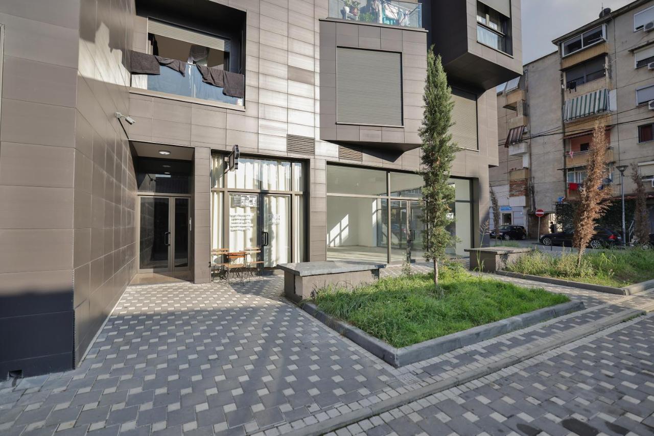 Apollo Apartment By Holistay Tirana Exterior foto