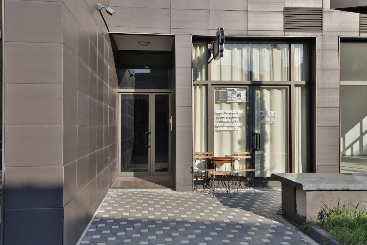 Apollo Apartment By Holistay Tirana Exterior foto